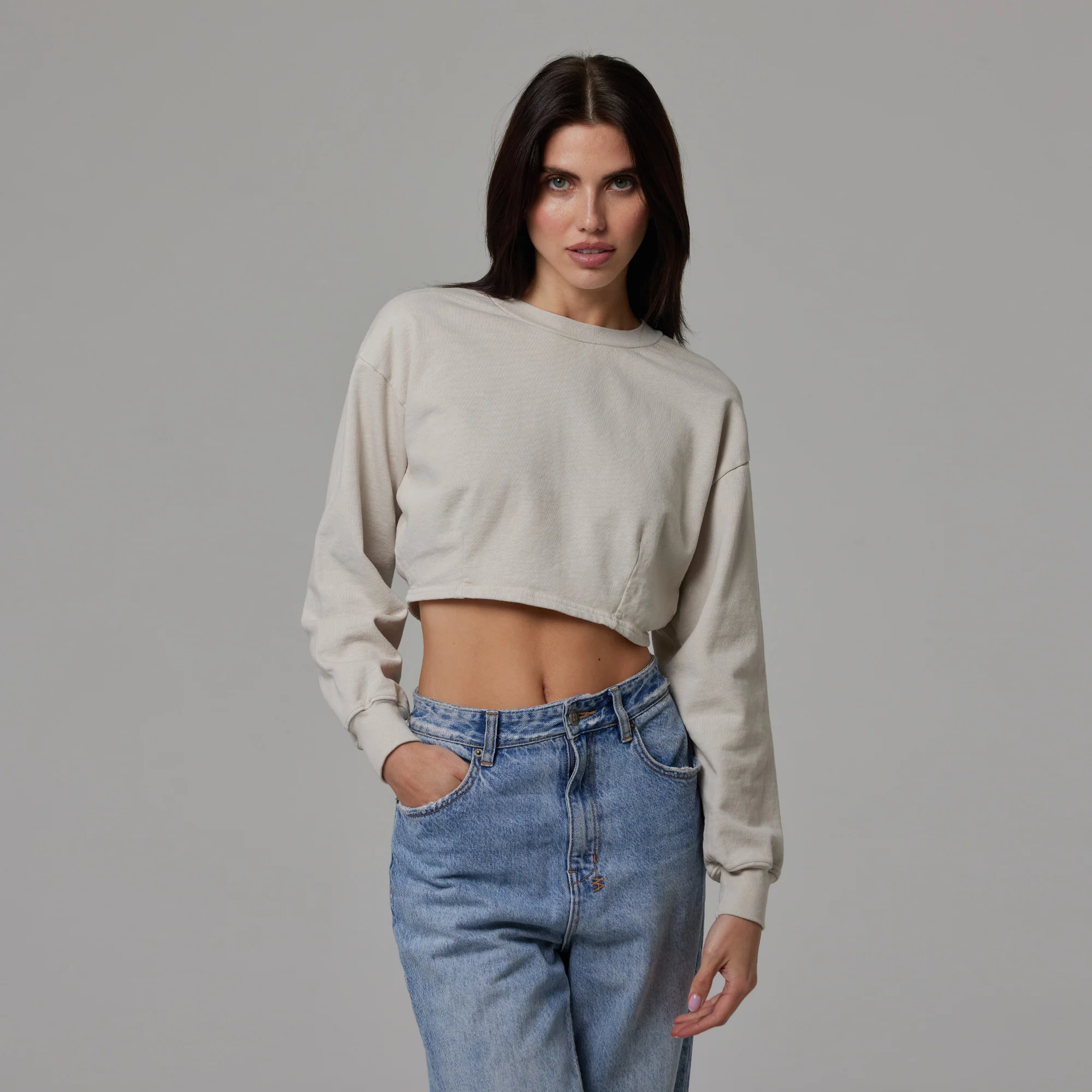 WOMENS CROP DART LIGHTWEIGHT CREWNECK - Image 3