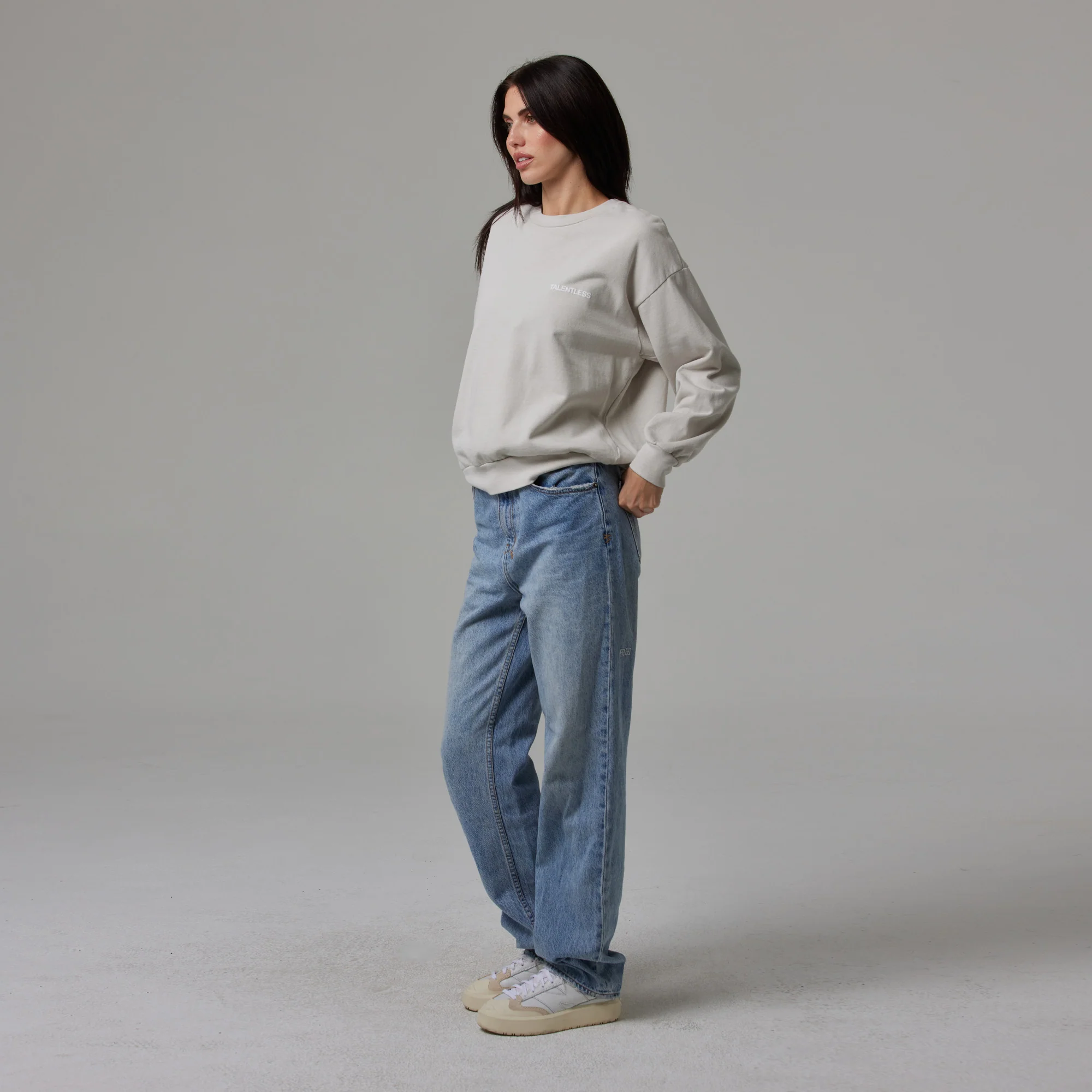 WOMENS LIGHTWEIGHT CREWNECK - Image 9