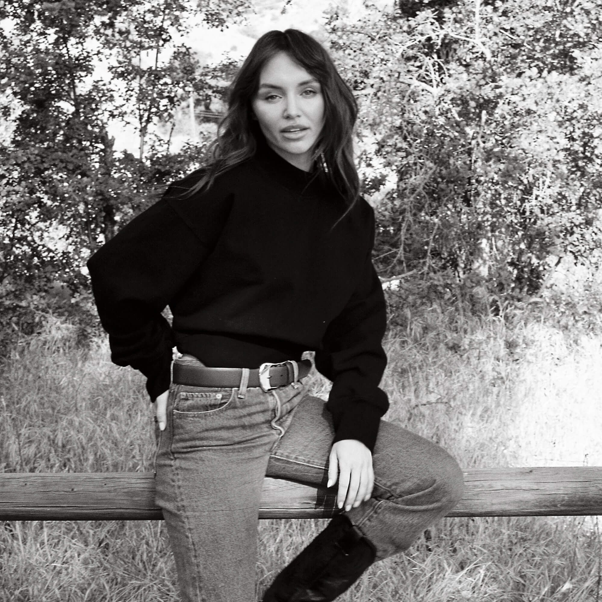 WOMENS MOCK NECK CREWNECK - Image 4